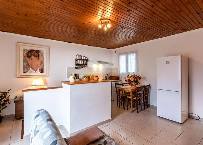 Filippi By Interhome *